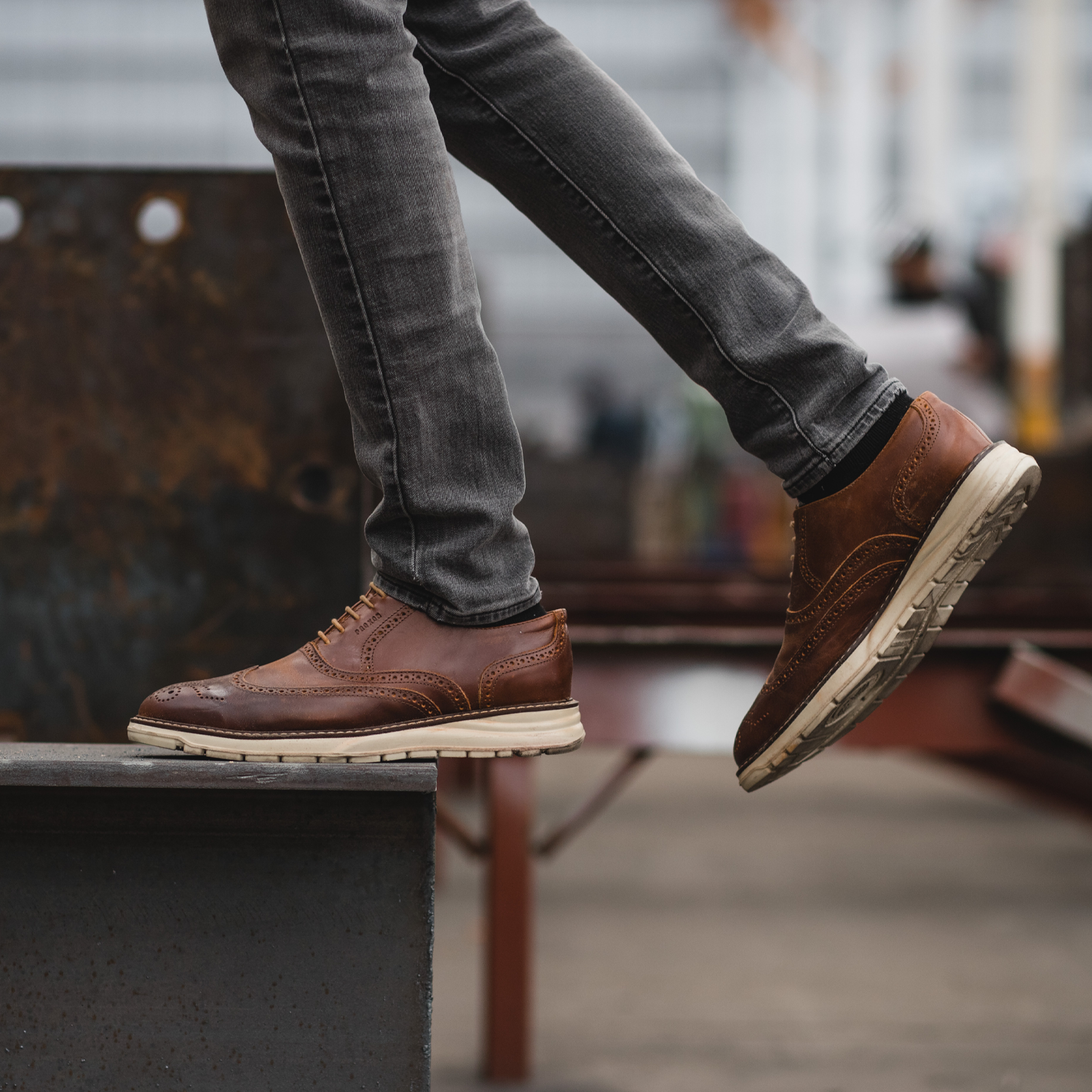 STEEL TOE OXFORD SHOE VOLTA AMBER LIFESTYLE