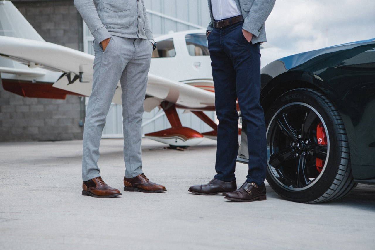 85% OF THE EXECUTIVES  WHO WEAR INDUSTRIAL SHOES  ARE NOT SATISFIED WITH THEIR LOOK.