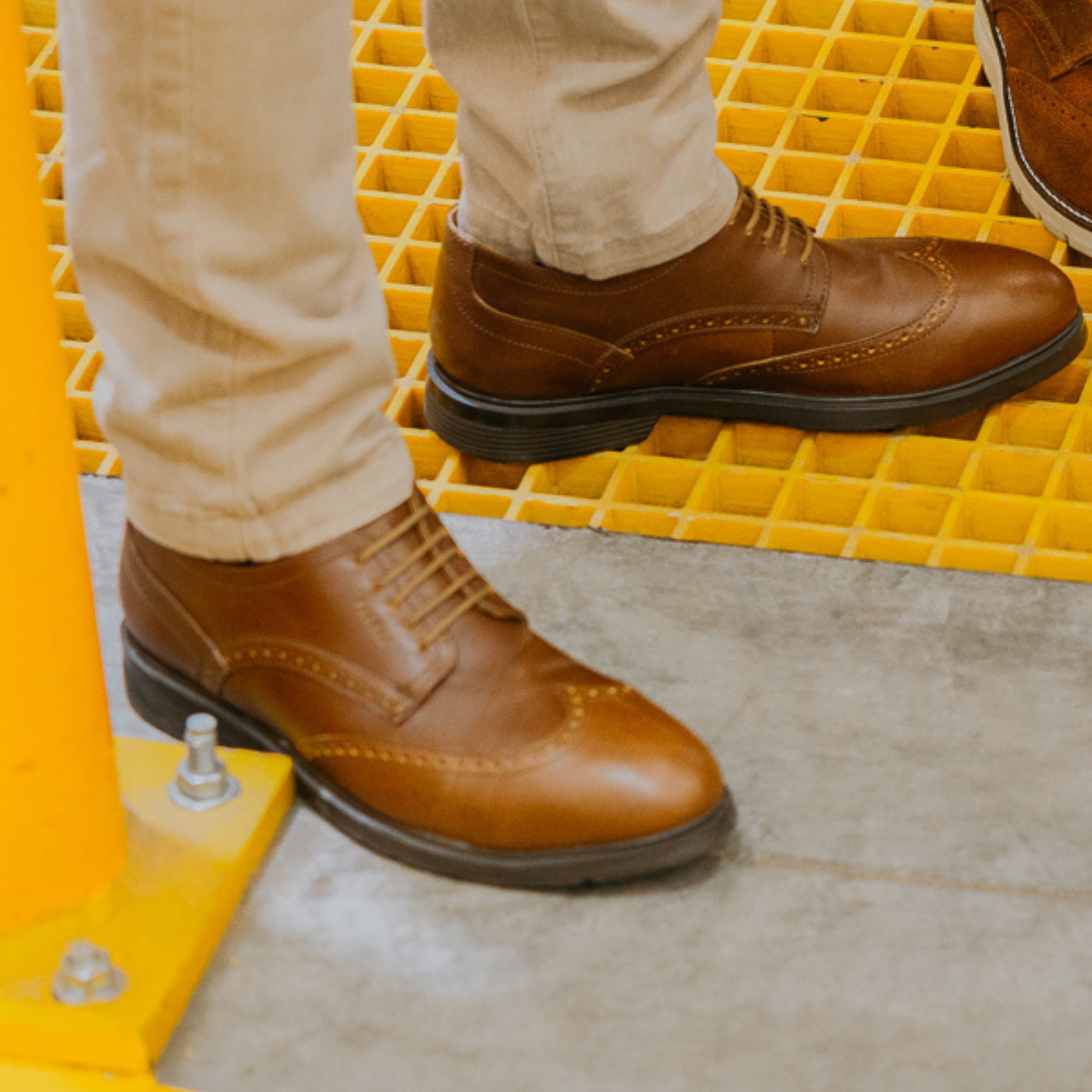 STEEL TOE OXFORD SHOE CAPTAIN AMBER LIFESTYLE