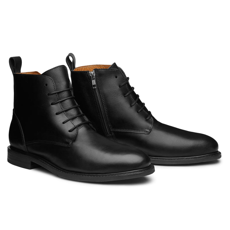 SOFT TOE LACE UP BOOT MICH BLACK FRONT VIEW