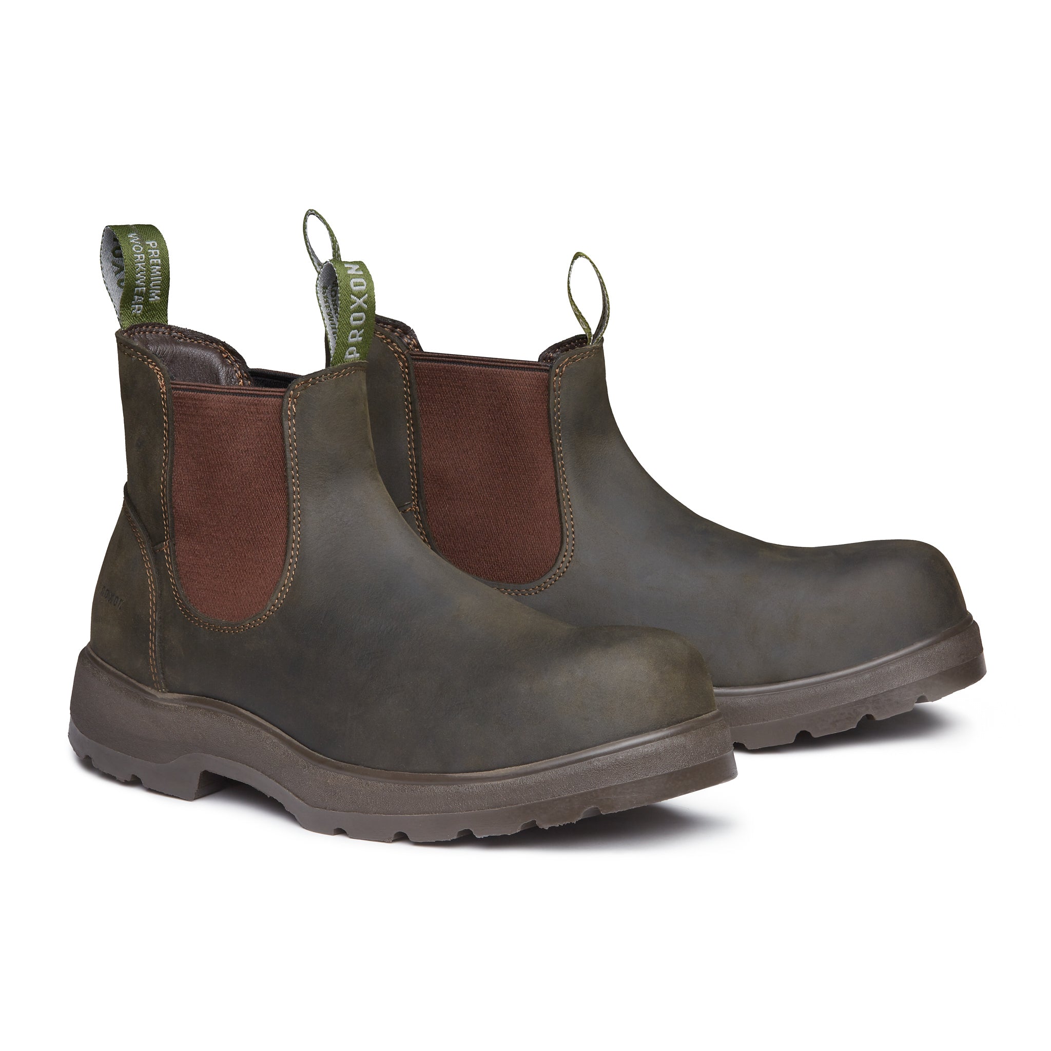 SOFT TOE RAINIER BOOT. OLIVE GREEN COLOR. FRONT VIEW