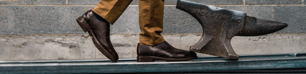 BOTH CLASSIC AND ACTIVE OXFORD SHOES HAVE THE PERFECT MIX OF STYLE AND SECURITY.