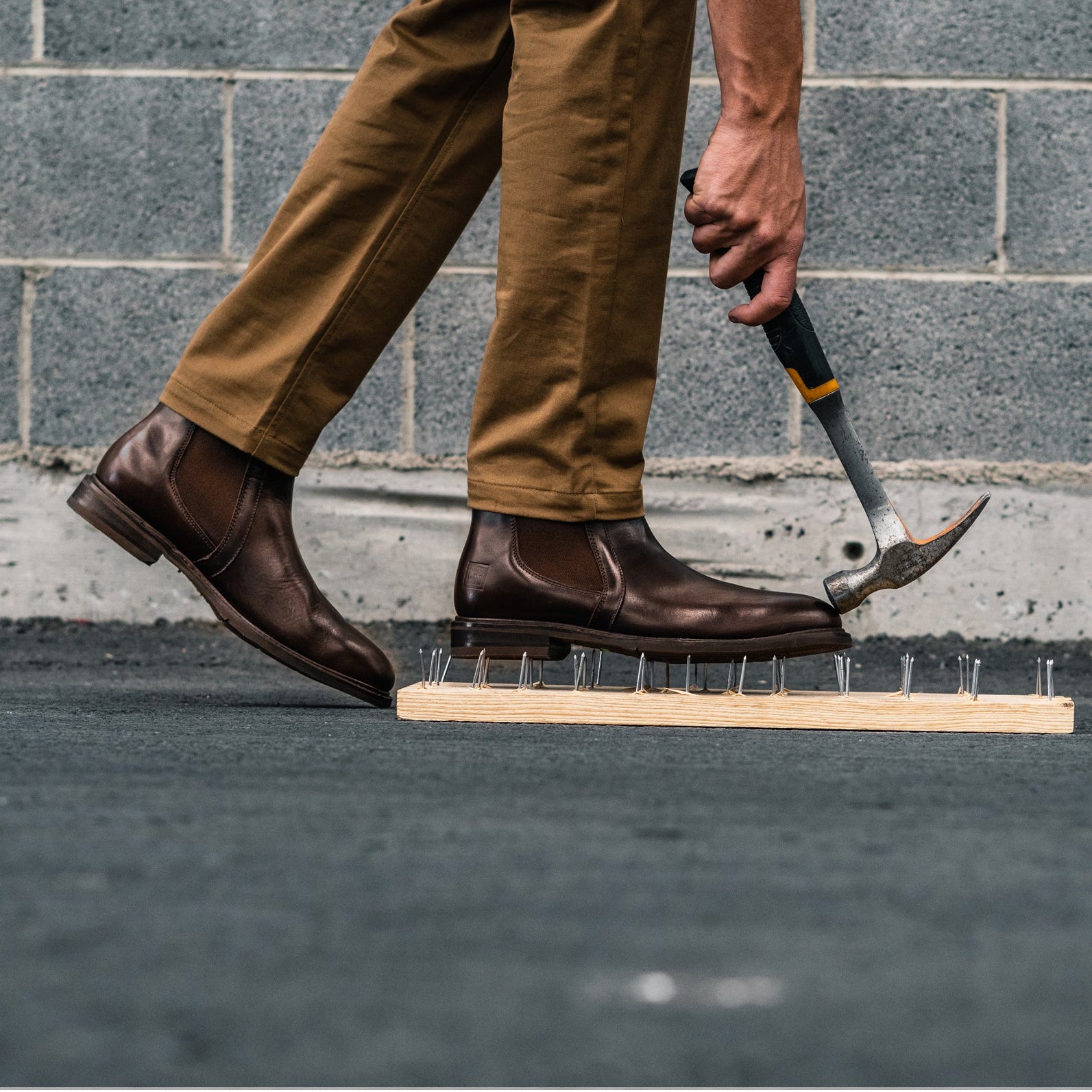 STEEL TOE CHELSEA BOOT WALLACE BROWN | Proxon Premium Workwear
