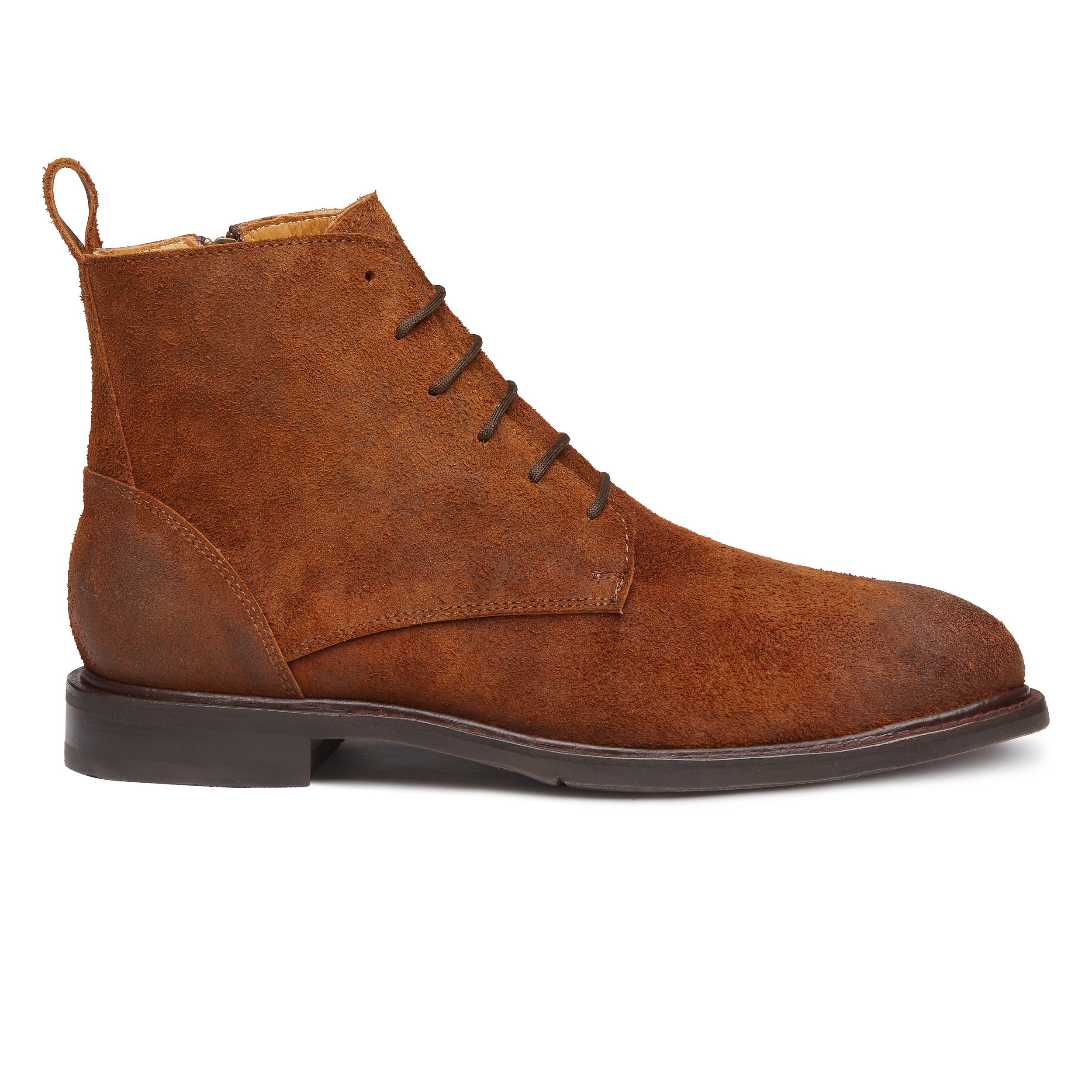 Delivering effortless style with a practical purpose, these lace-up leather boots present high quality, durability, and protection to make you handle whatever comes your way. Our Ginger collection has been built with the greatest materials that will assure you exceptional style and guaranteed safety on your everyday duties inside and outside the workplace.